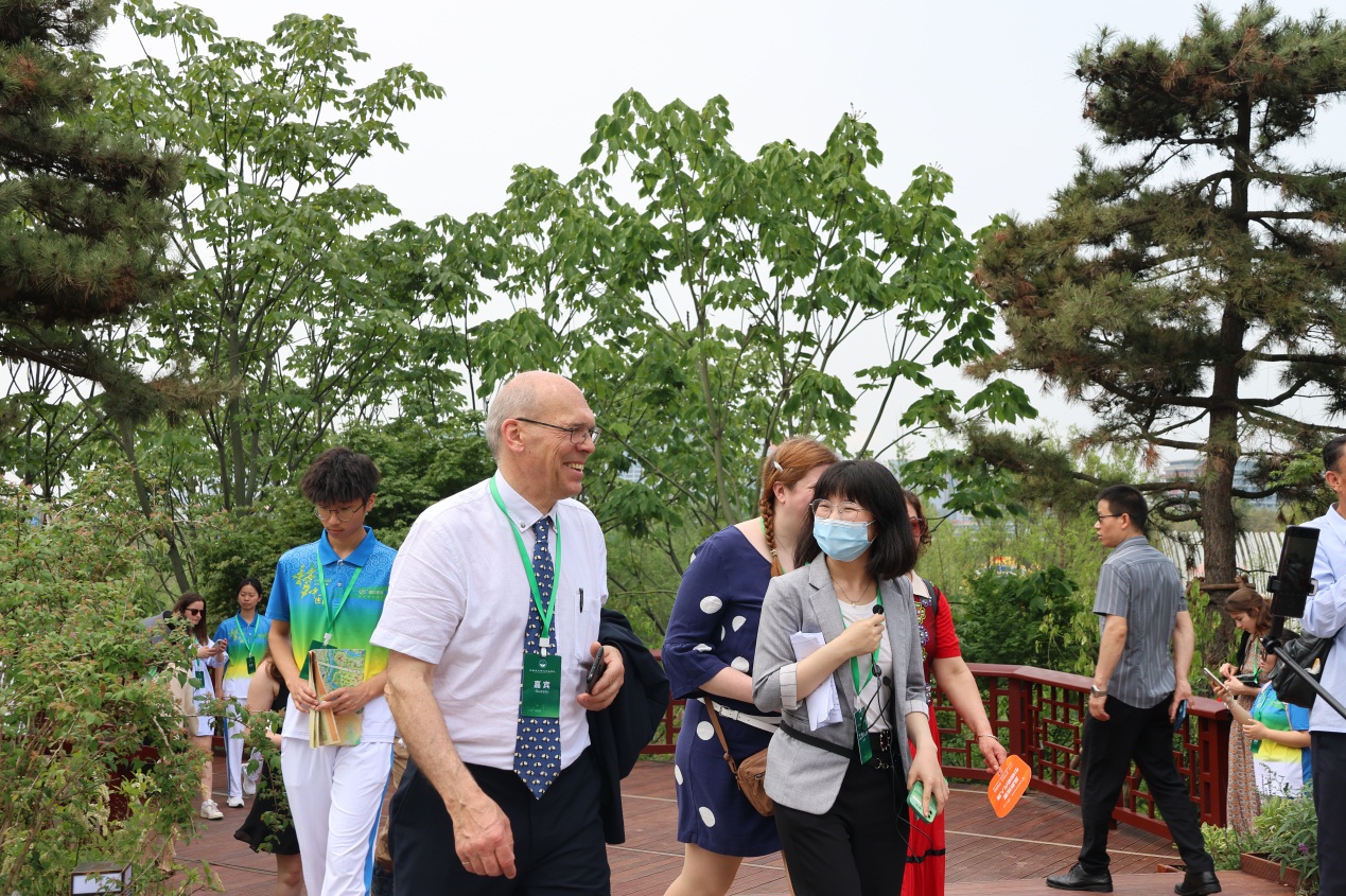 說明: E:\國際教育學院資料20221006\外事辦\比利時孔多塞大學青年“走進天府”主題研學營 2024年5月5日-5月12日\研學營5月6日照片集2\照片2\171A0004.JPG 說明: E:\國際教育學院資料20221006\外事辦\比利時孔多塞大學青年“走進天府”主題研學營 2024年5月5日-5月12日\研學營5月6日照片集2\照片2\171A0004.JPG